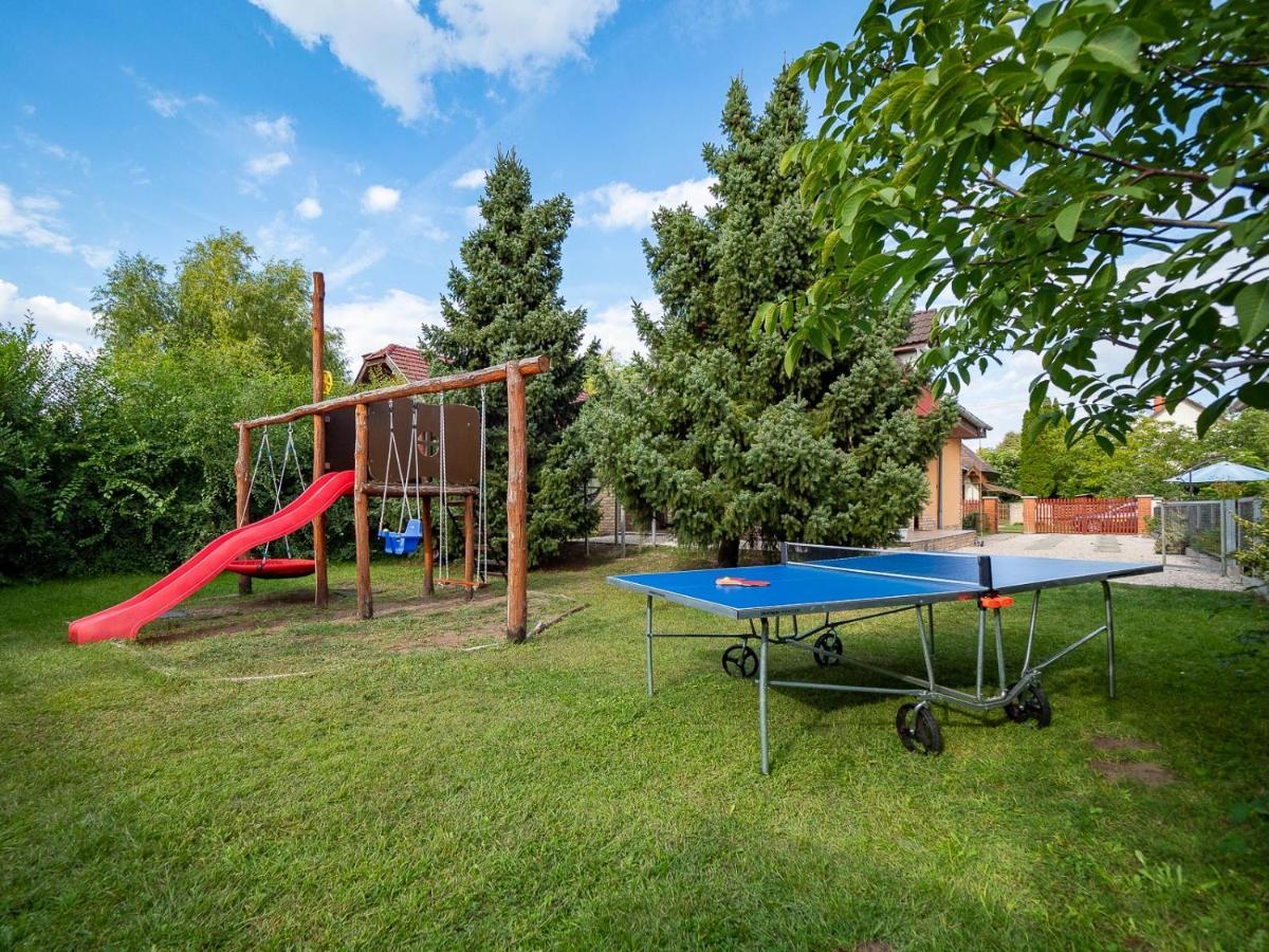 Ferienwohnung Pipacsos Vendeghazak Kiskunmajsa Exterior foto