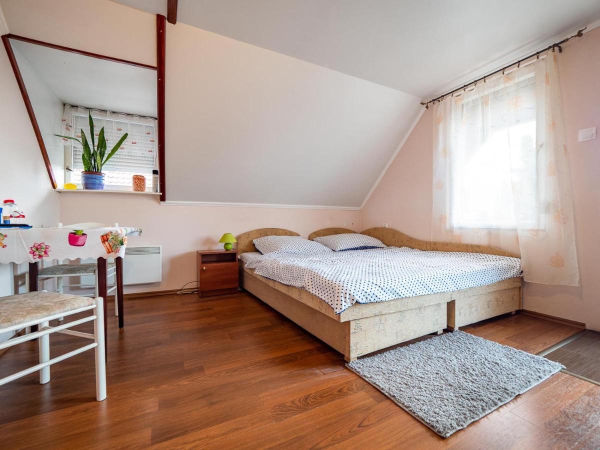 Ferienwohnung Pipacsos Vendeghazak Kiskunmajsa Exterior foto