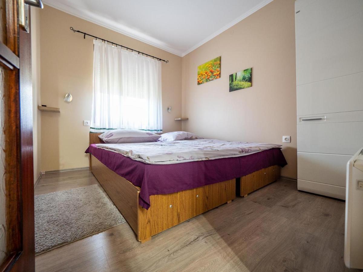 Ferienwohnung Pipacsos Vendeghazak Kiskunmajsa Exterior foto